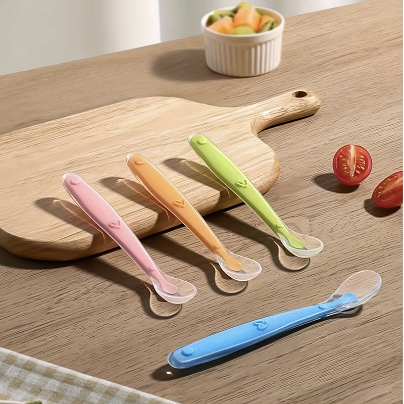 Baby Food Feeder - Cuillère en silicone à pointe souple