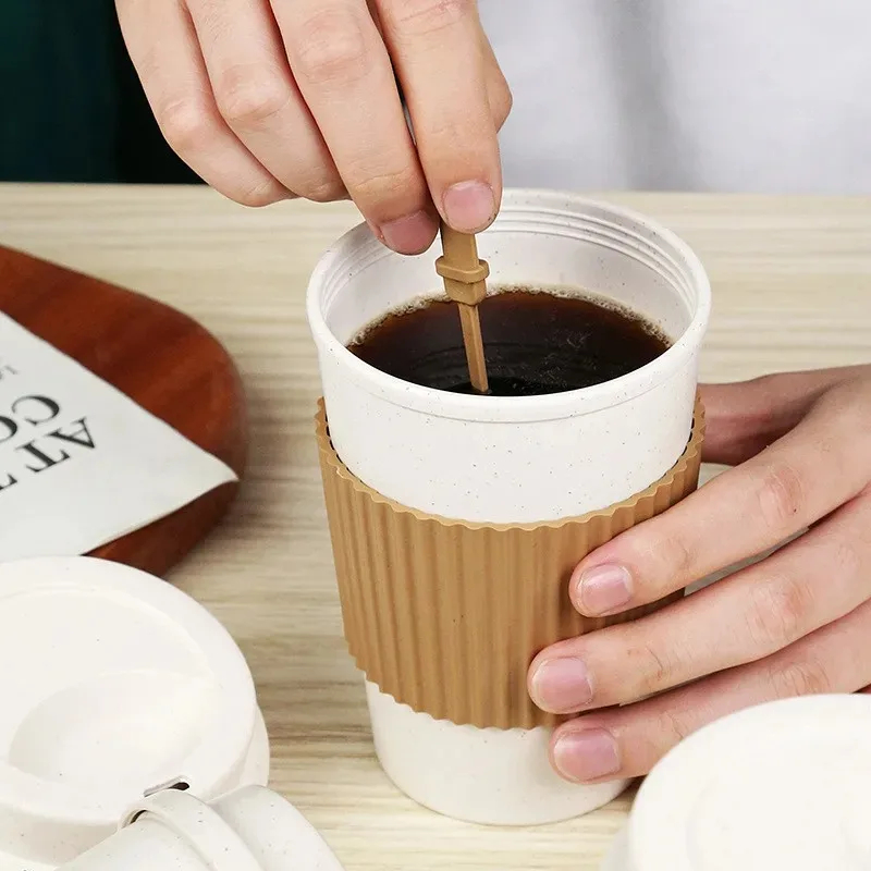 Tasse à café portable réutilis - Training Cup Straw avis et prix