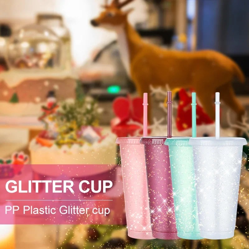 Gobelets à paillettes pour fêt - Training Cup Straw avis et prix