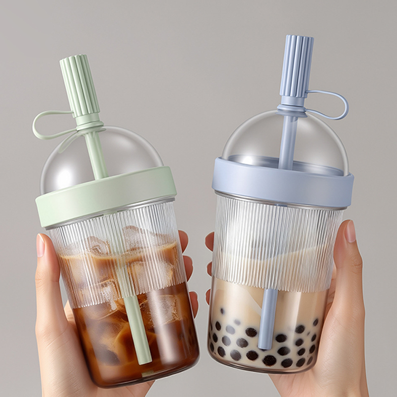 Gobelet isotherme double paroi - Training Cup Straw avis et prix